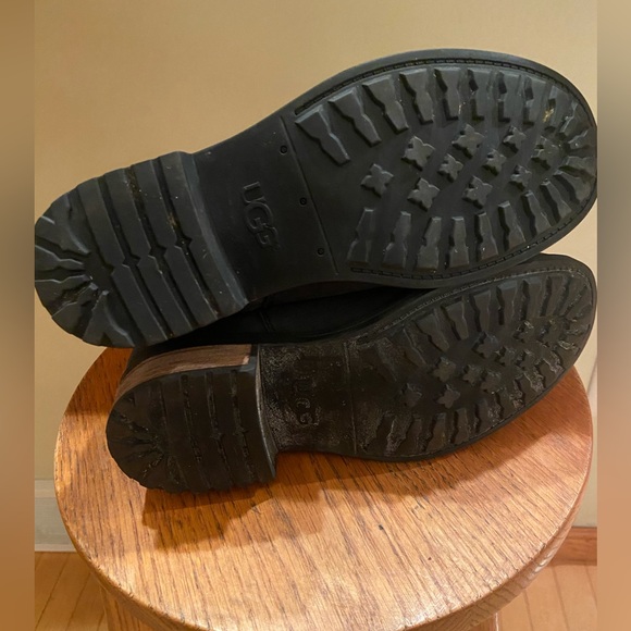 UGG Black Leather and Suede Boots - Size 8.5 EUC RARE - Picture 9 of 14